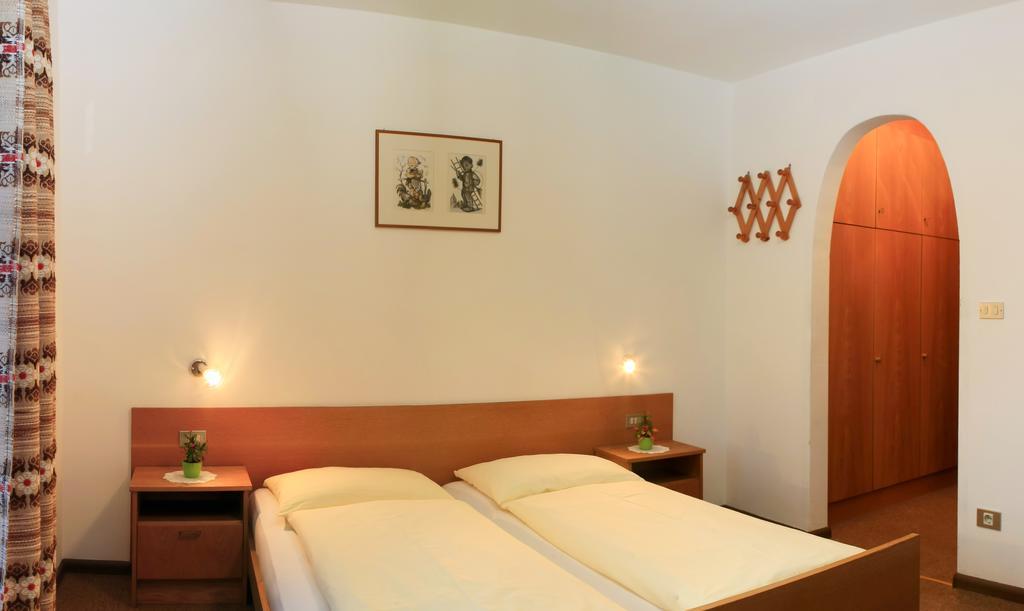 Pension Rastnerhof Luson Extérieur photo